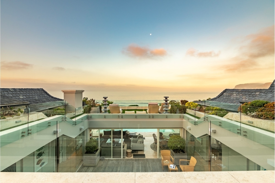 5 Bedroom Property for Sale in Whale Rock Beach Western Cape